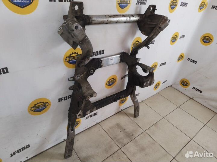 Подрамник передний Land Rover Range Rover 4 L405