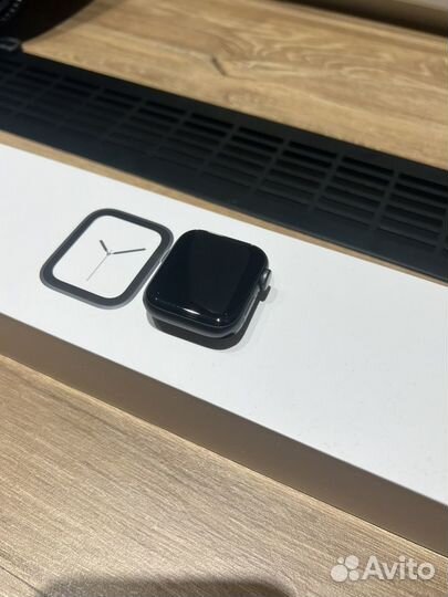 Часы apple watch 40 mm