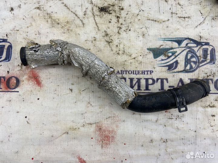 Патрубок системы охлаждения Volkswagen Tiguan I рестайлинг (2011—2019)