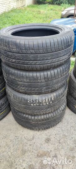 Goodyear EfficientGrip SUV 4x4 255/55 R18 109V