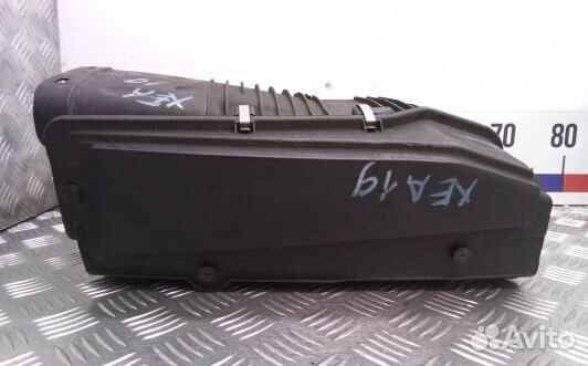 Корпус воздушного фильтра mercedes benz C-class W203 (XEA19YF01)