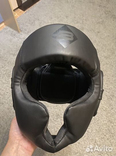 Боксерский шлем