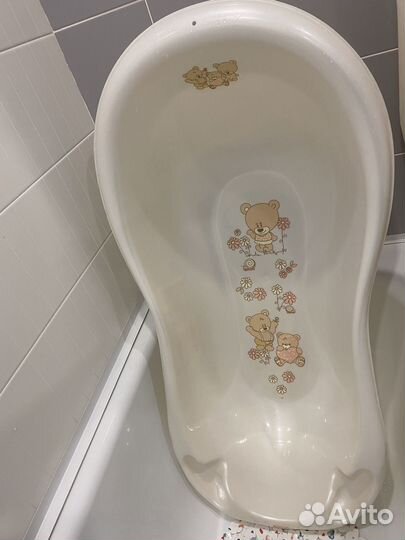 Ванночка для купания с горкой