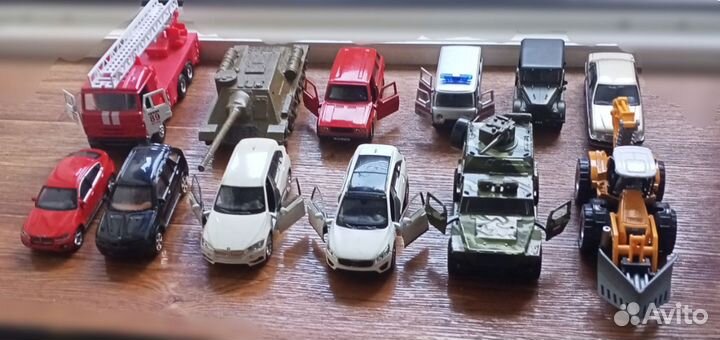 Машинки и танк