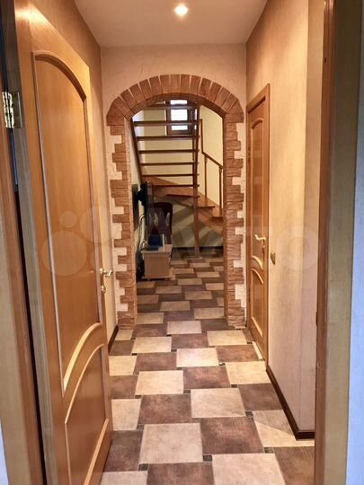 Дом 147 м² на участке 7 сот.