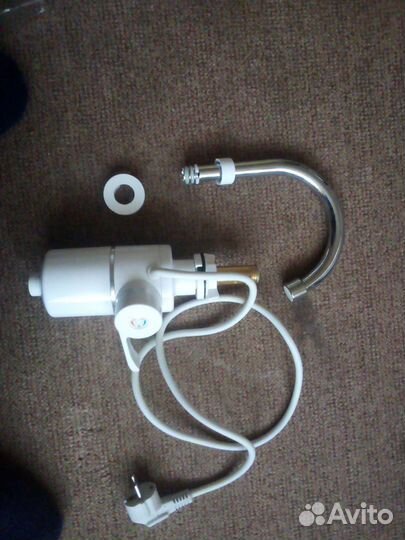 Водонагреватель проточный