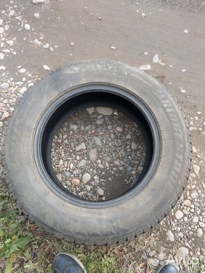 Bridgestone Ice Cruiser 7000 235/65 R17 108T