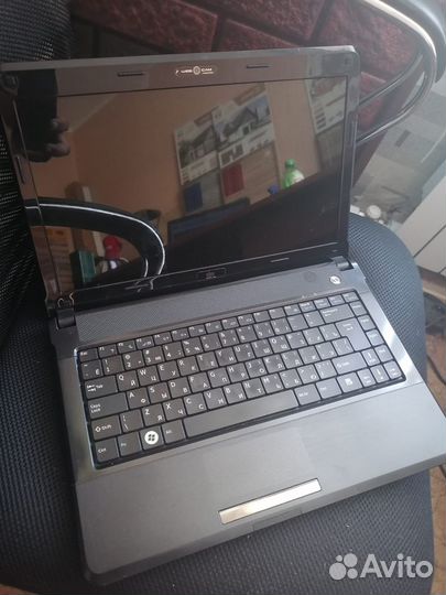 Ноутбук dns 0123958 core i3 nvidia GeForce 310m