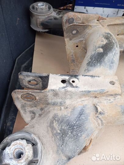 Задний подрамник на е53 рестайлинг