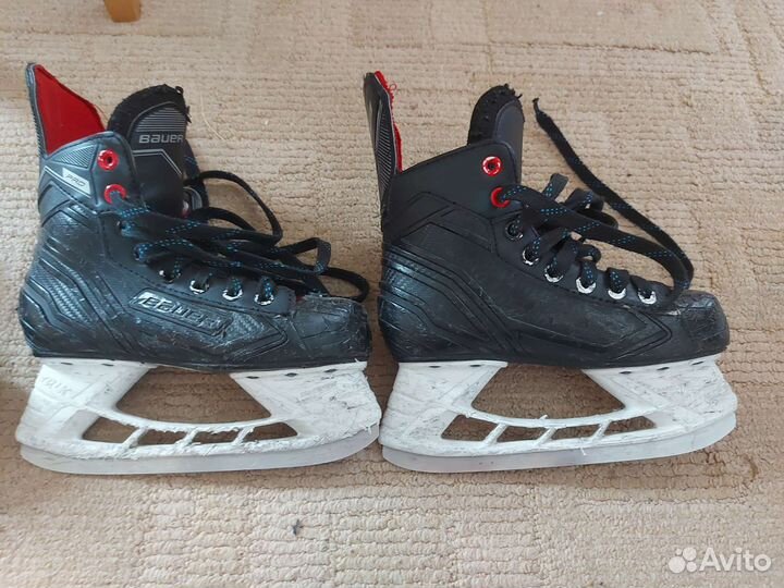 Коньки хоккейные р.30-35