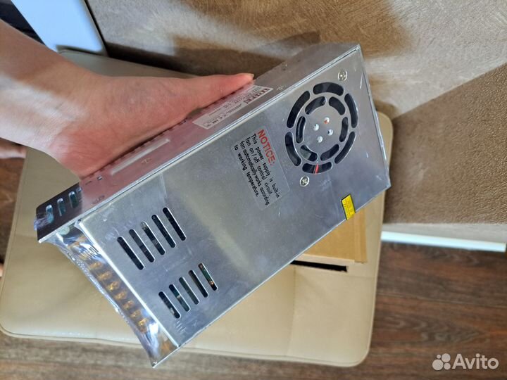 Импульсный блок питания, новый запечатанный