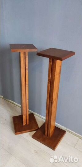 Стойки для полочной акустики