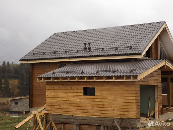 Бригада строителей