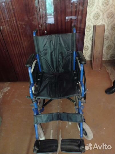 Инвалидная коляска