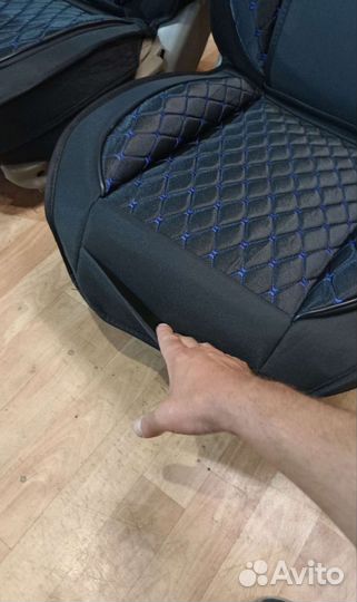 Автомобильные чехлы универсальный комплект