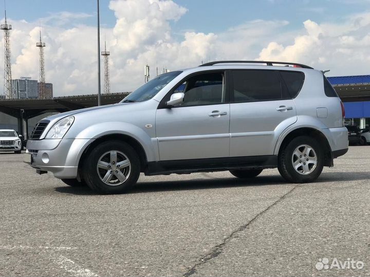 SsangYong Rexton 2.7 AT, 2009, 238 000 км