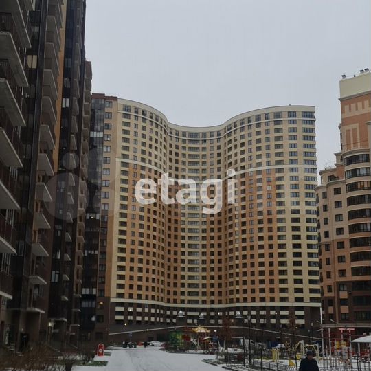 3-к. квартира, 66,2 м², 28/28 эт.