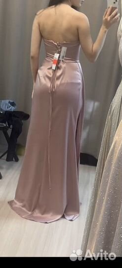 Вечернее платье