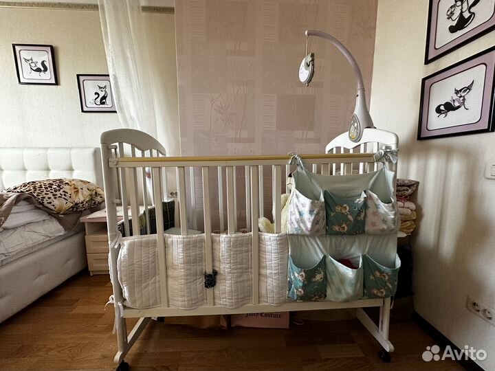 Детская кроватка