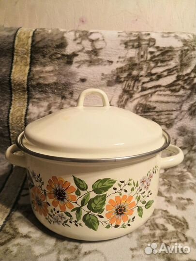 Набор кастрюль