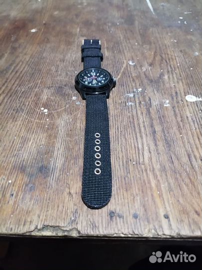 Мужские наручные часы электронные