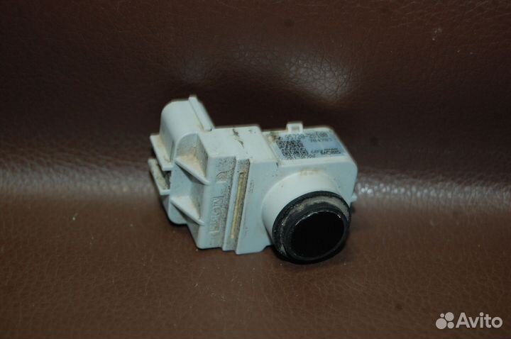 Датчик парковки - Hyundai ix35 (2010-15гг)