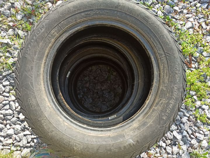 Goodyear UltraGrip Extreme 195/65 R15