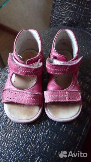 Босоножки для девочки 22