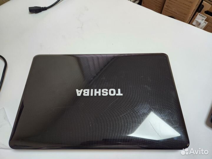 Ноутбук toshiba
