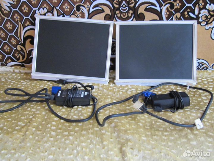 Мониторы LCD 15