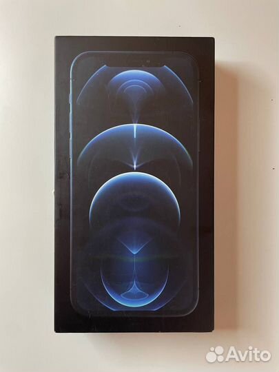 Коробка от iPhone 12 pro