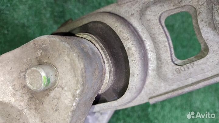 Опора (подушка) двигателя задняя Nissan Qashqai J