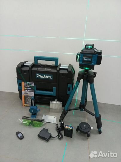 Лазерный уровень makita 4D со штативом