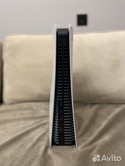 Ps5 1tb с играми, как новый, б у