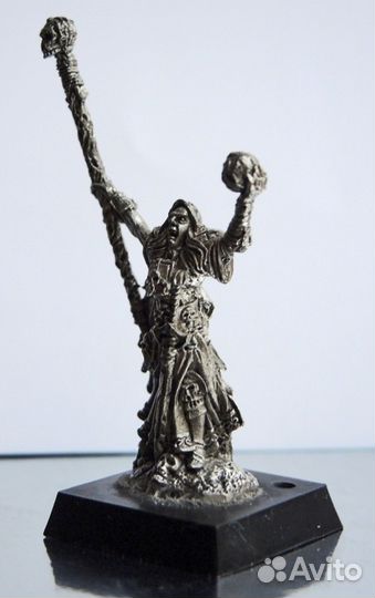 Оловянные фигурки из серии Warhammer