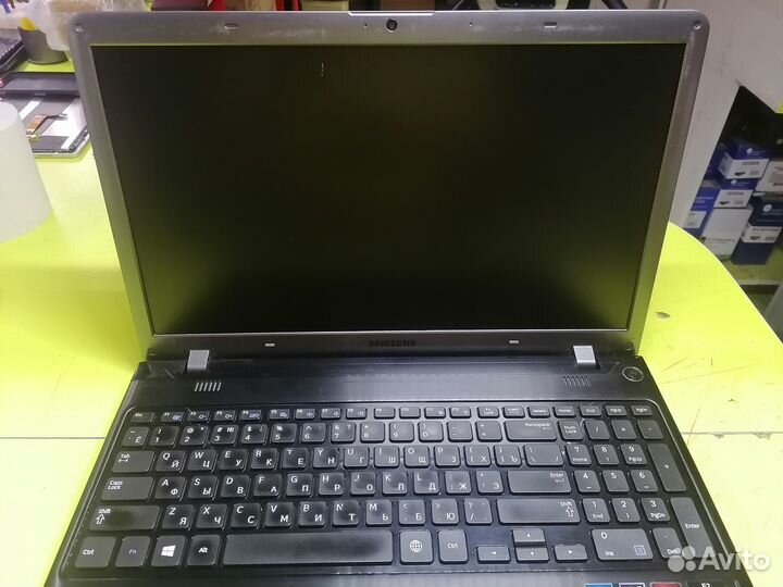 Ноутбук 4 ядра, 8 Гб озу, 2 Гб видео, 256 SSD