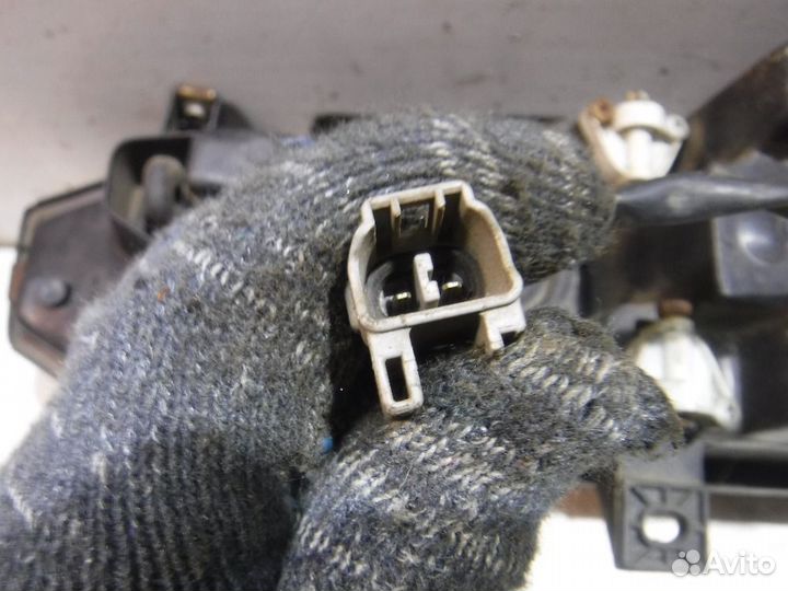 Фара правая Mitsubishi Galant VII