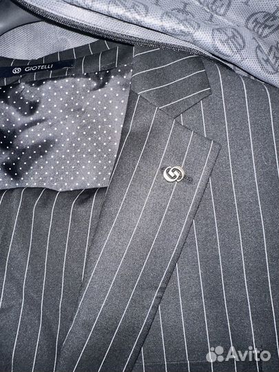 Костюм классический мужской