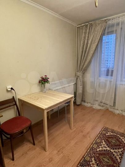 Комната 12 м² в 4-к., 5/15 эт.