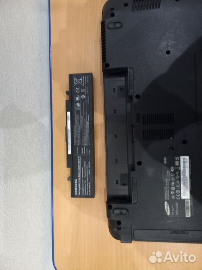 Ноутбук samsung