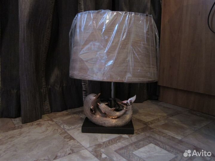 Лампа настольная керамическая Дельфины