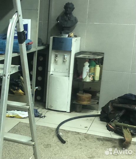 Куллер для воды