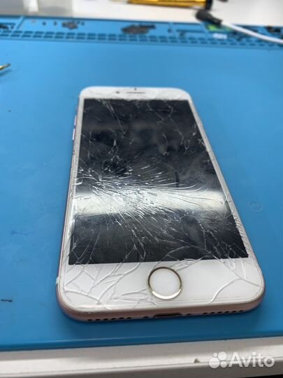 Телефон iPhone 7 32gb