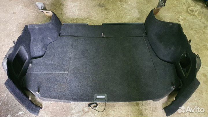 Обшивка багажника Subaru Forester SG5 EJ205 04