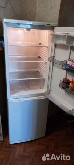 Холодильник atlant двухкамерный