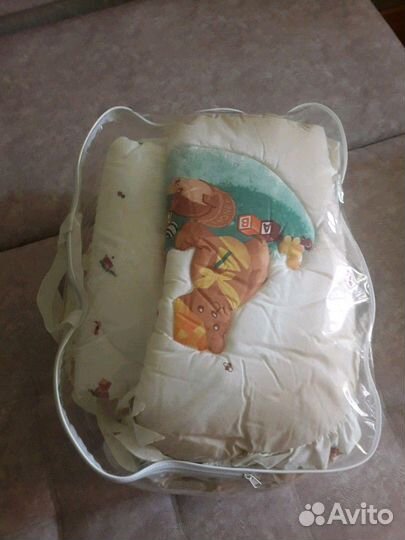 Комплект белья в детскую кроватку