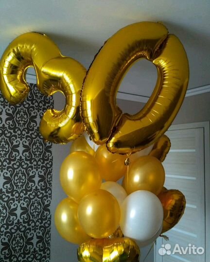 Цифры на день рождение из помпонов, шаров, цветов