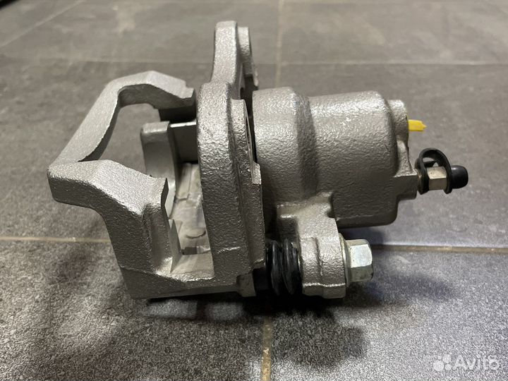 Тормозной суппорт задний левый Zotye T600