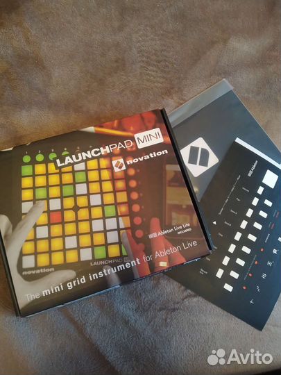 Novation launchpad mini MK2