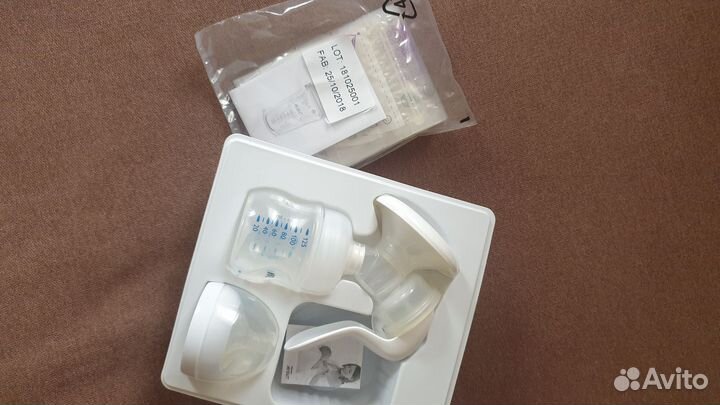 Молокоотсос avent ручной